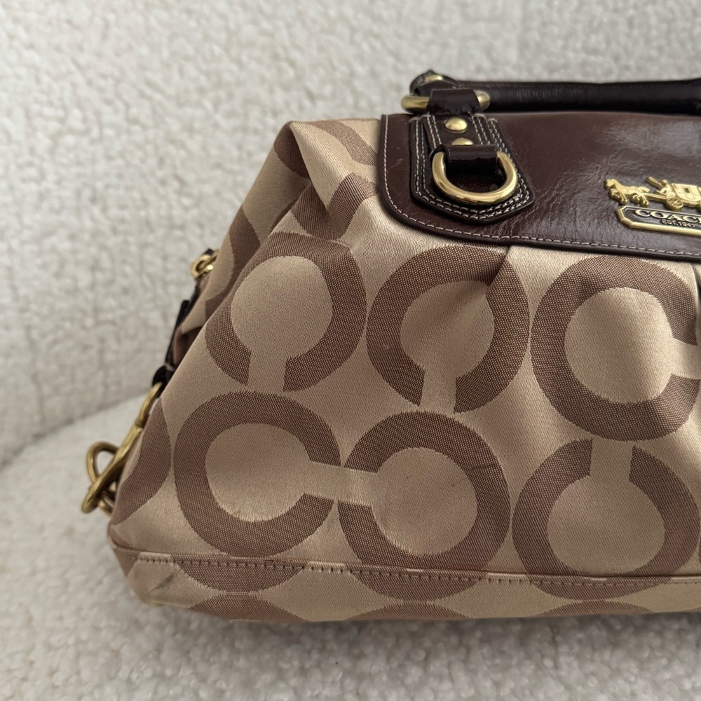 Coach Handbag - Picture 3 of 11